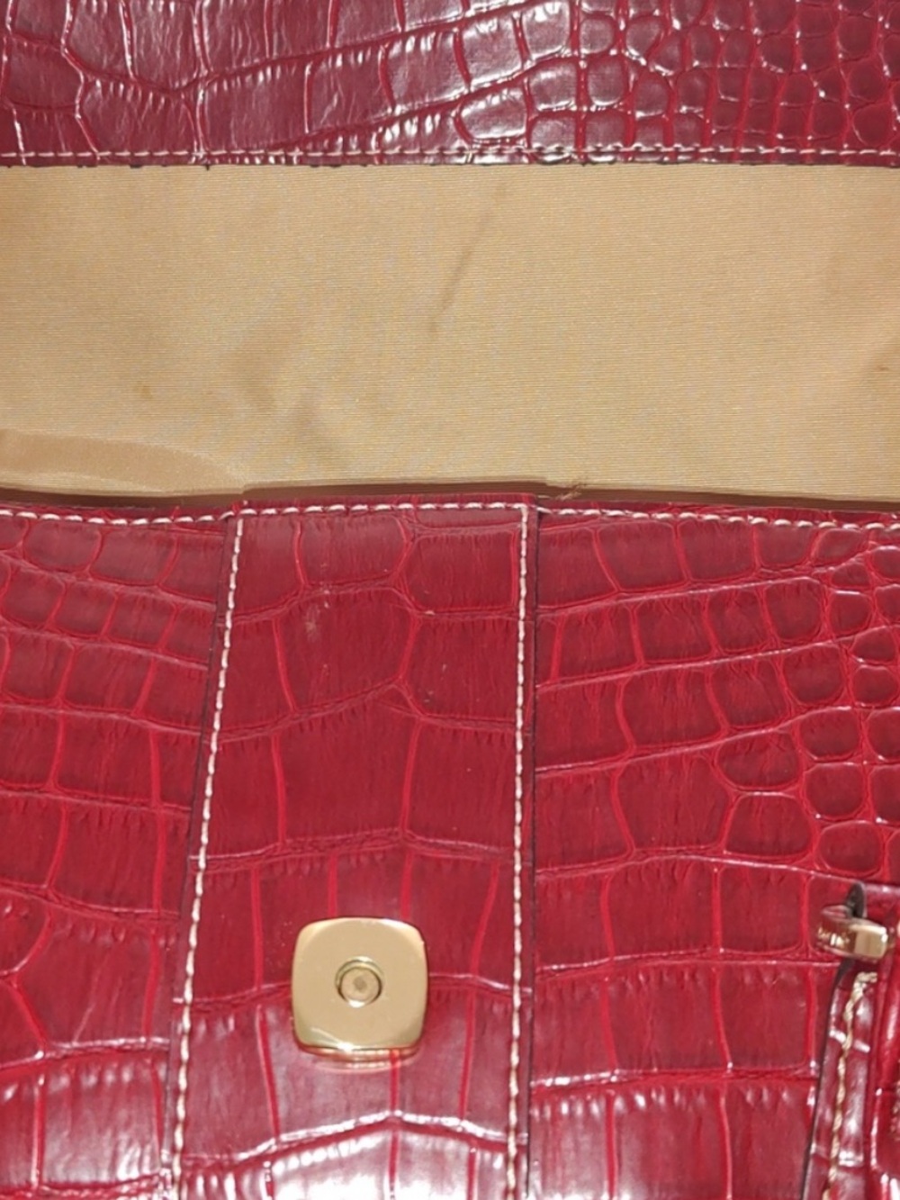 Liz Claiborne Burgundy Faux Croc Purse - Picture 3 of 6